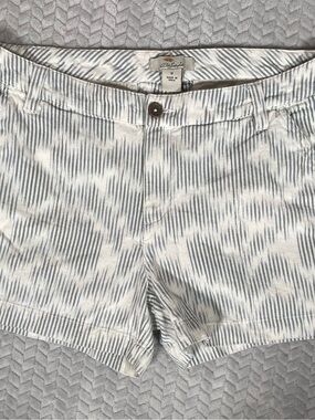Bob Timberlake SHORTS WOMEN SIZE 12 100% COTTON BLUE White STRIPE Sailing Beach